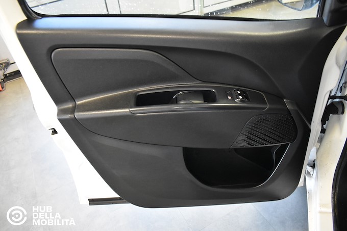FIAT Doblò 1.4 T-Jet Natural Power PL-TN Cargo Maxi Lamierato SX